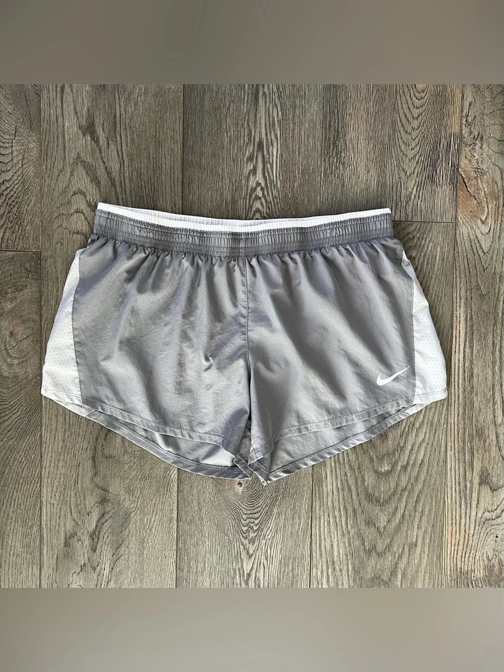 NIKE 10K Running Shorts Lined Gray Size XL